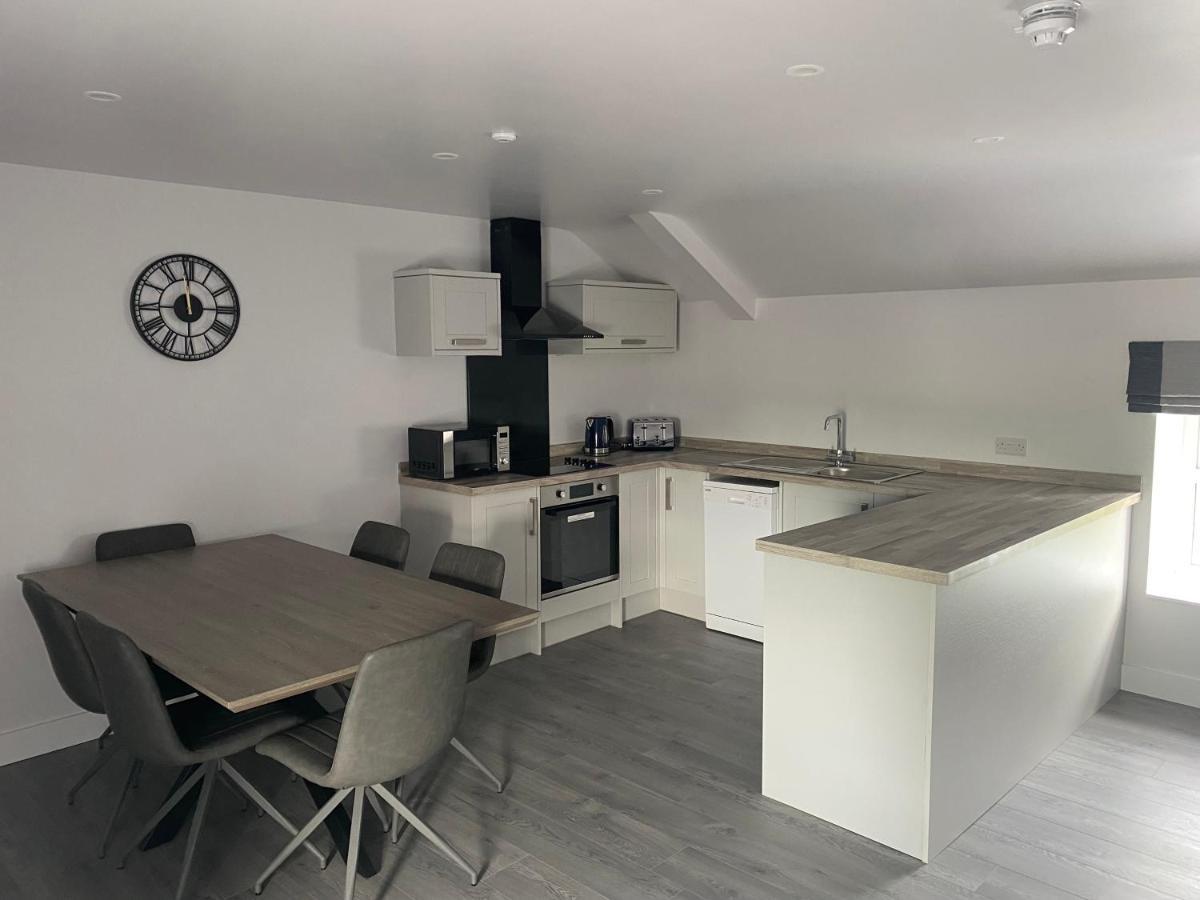 Carncastle Ballymullock Barn Lofts מראה חיצוני תמונה